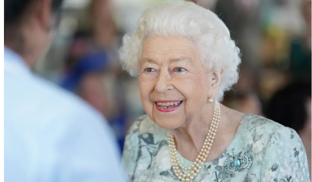 Queen Elizabeth gives Kate Middleton bulk of her $110M collection